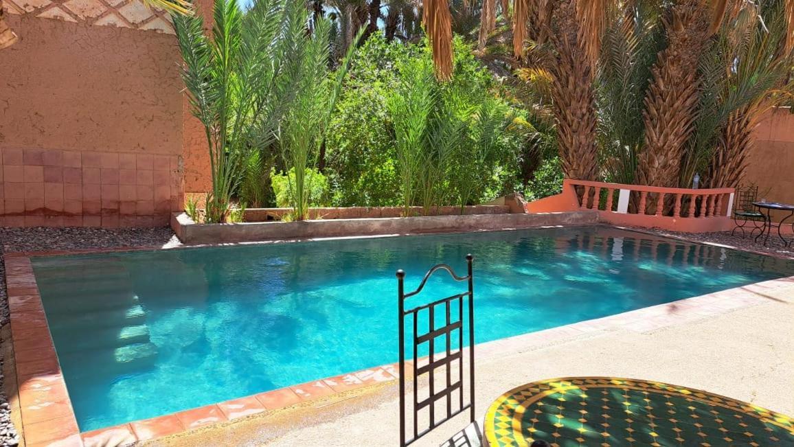 Au Jardin De Tamnougalt Hotel แอกด์ซ ภายนอก รูปภาพ